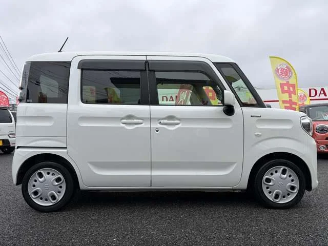 Suzuki Spacia ハイブリッドG photo 4
