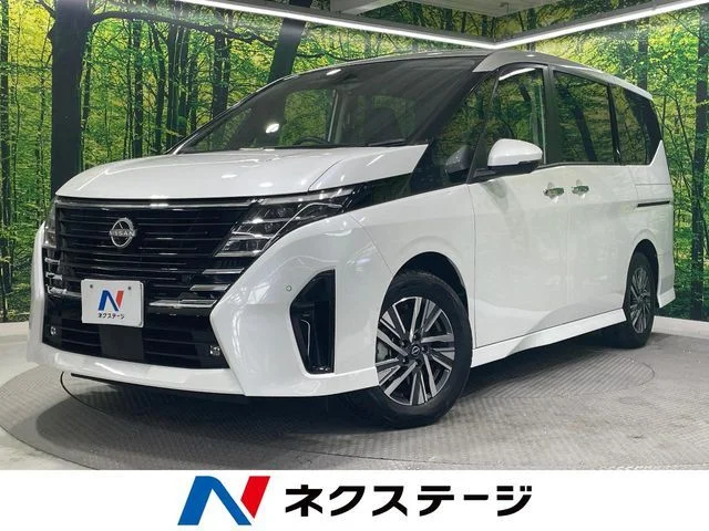 Nissan SERENA WG e−POWER　ハイウェイスター　V 2023