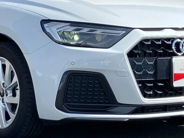Audi AUDI A1 SPORTBACK 25　TFSI　アドバンスド photo 3