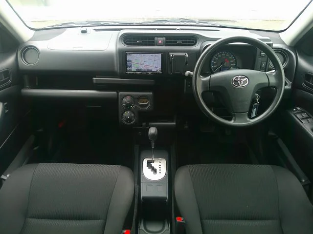 Toyota PROBOX van HYBRID F photo 2