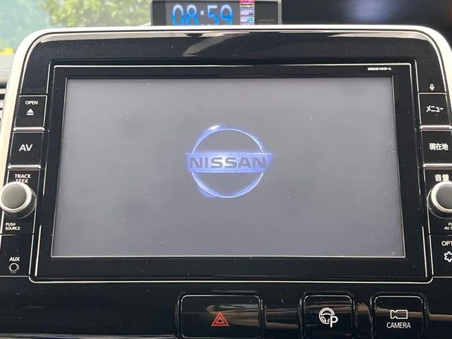 Nissan SERENA S-HYBRID ハイウェイスター　Vセレクション2 photo 3