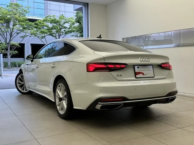 Audi AUDI A5 SPORTBACK 35　TDI　アドバンスド photo 3