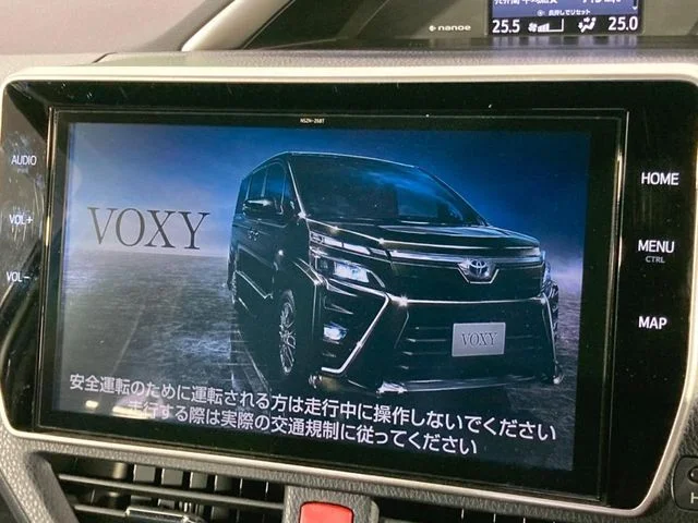 Toyota VOXY ZS　煌3 photo 3