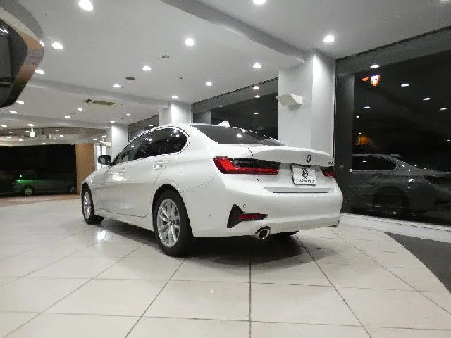 Bmw BMW 3series sedan 320i photo 4