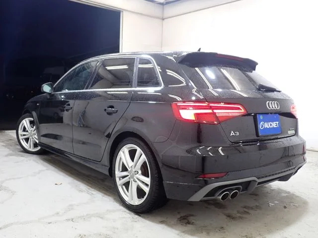 Audi AUDI A3 SPORTBACK 40　TFSI　クワトロスポシグネEd photo 3