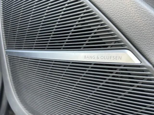 Audi AUDI Q8 55　TFSI　クワトロ　Sライン photo 3