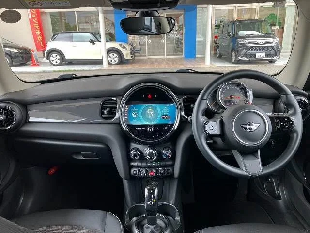 Bmw MINI ONE ベースグレード photo 2