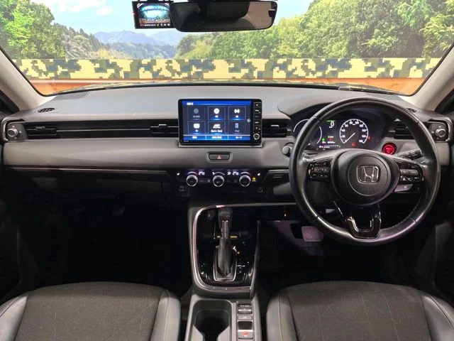 Honda VEZEL e:HEV Z photo 2