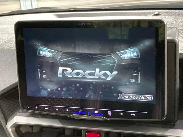 Daihatsu ROCKY e-SMART HYBRID プレミアム　G　HEV photo 3
