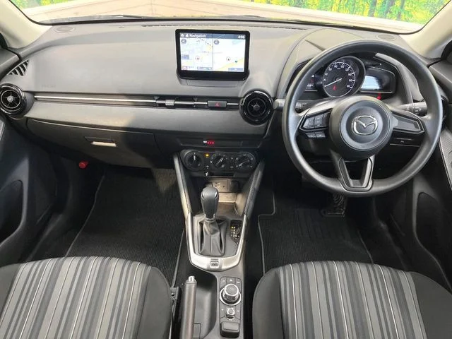 Mazda MAZDA2 15C photo 2