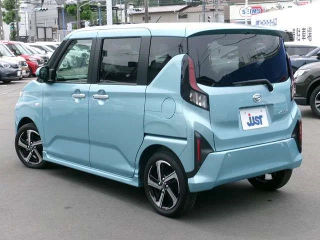 Daihatsu MOVE RS photo 2