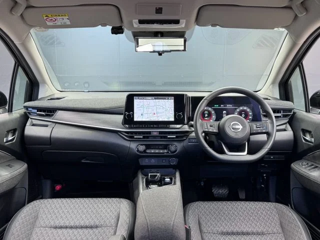 Nissan AURA G photo 3