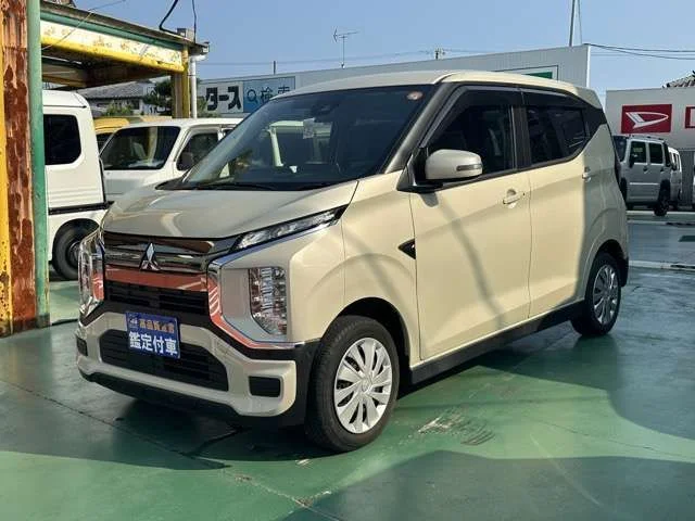 Mitsubishi ek X EV G photo 3