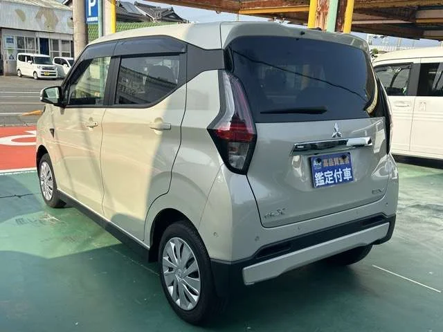Mitsubishi ek X EV G photo 4