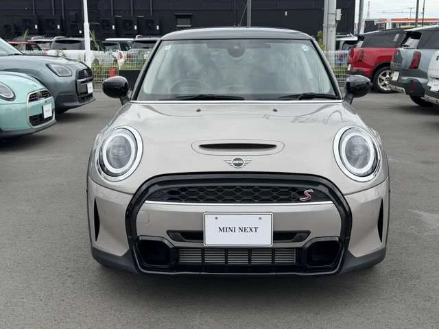Bmw MINI COOPER S クーパーS　3ドア　DCT photo 2