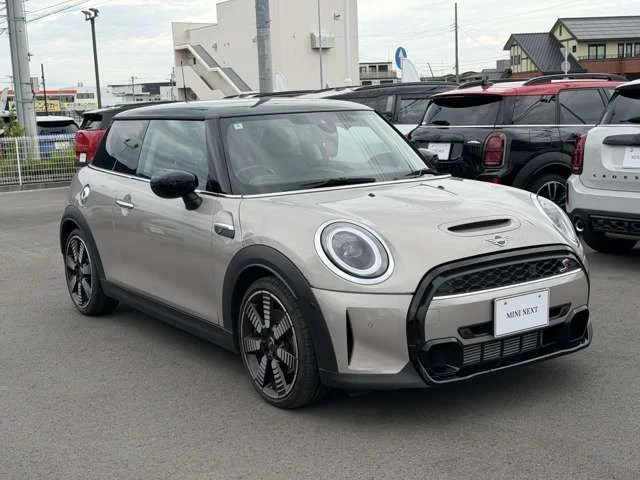 Bmw MINI COOPER S クーパーS　3ドア　DCT photo 3