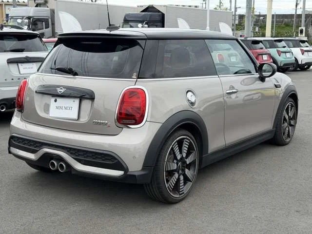 Bmw MINI COOPER S クーパーS　3ドア　DCT photo 4
