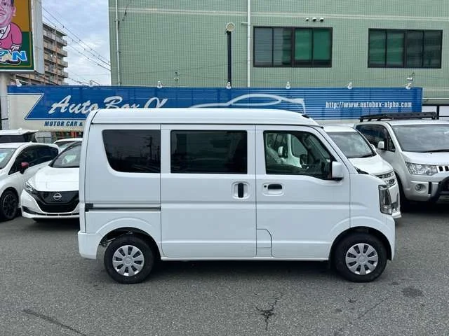 Nissan NV100 CLIPPER DX　GLパッケージ　HR photo 3