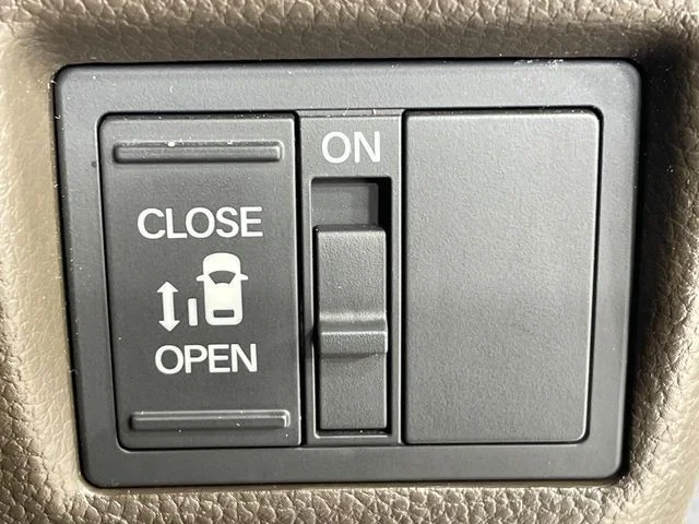 Honda N BOX L photo 3