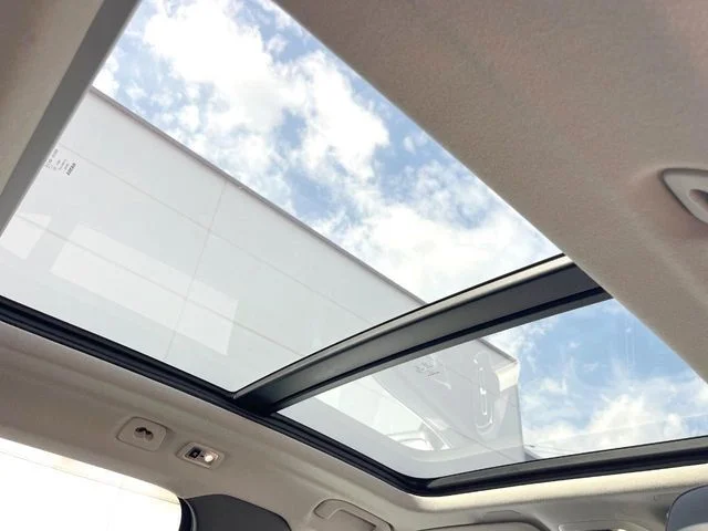 Volvo VOLVO XC40 B4　AWD　インスクリプション photo 4