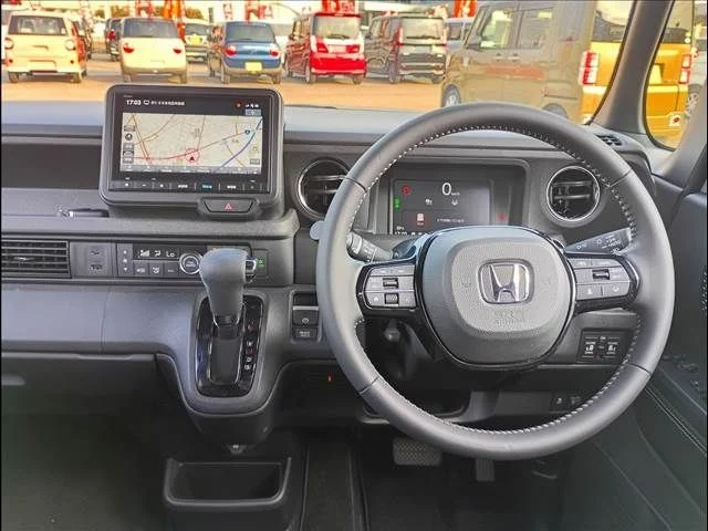 Honda N BOX CUSTOM コーディネートスタイル　2トーン photo 4