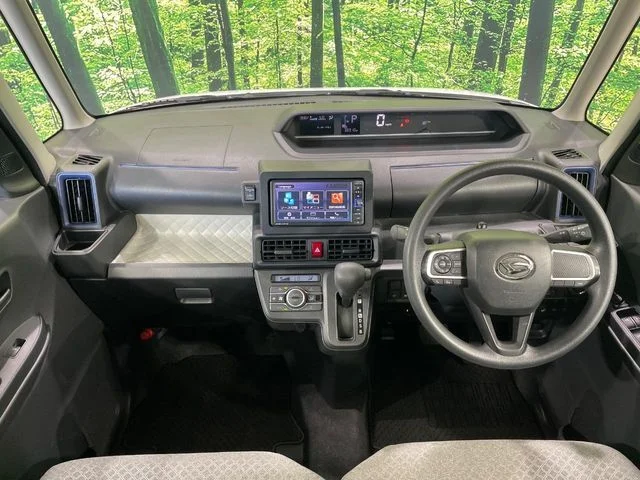 Daihatsu TANTO X photo 2