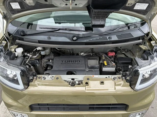 Daihatsu WAKE 4WD Gターボ　VS　SA　3 photo 3