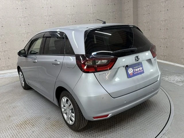Honda FIT e:HEV ベーシック photo 3