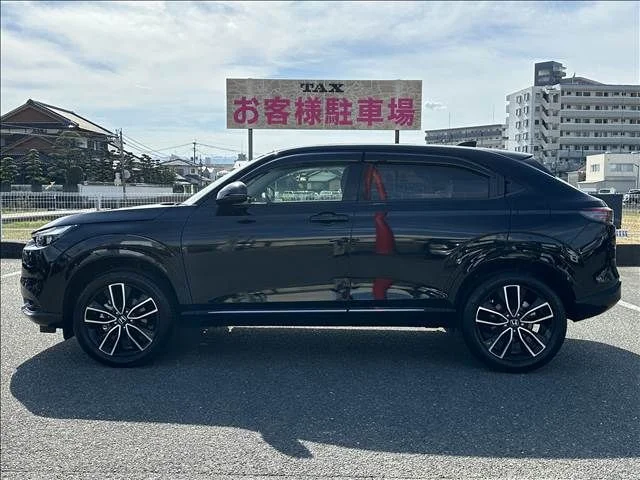 Honda VEZEL e:HEV Z photo 4