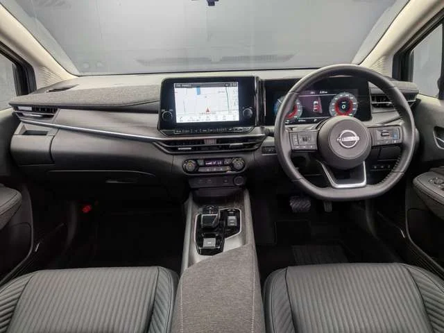 Nissan AURA G　レザーエディション photo 3