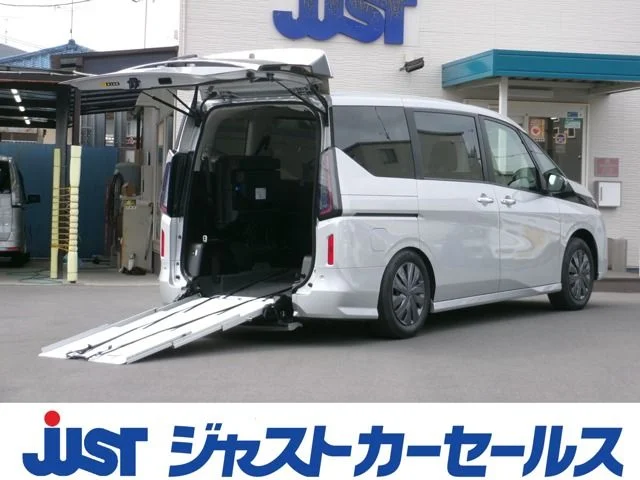 Nissan SERENA WG チェアキャブ 2023