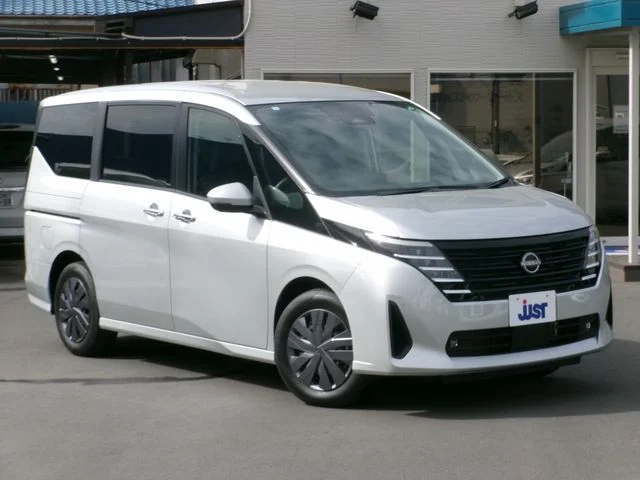 Nissan SERENA WG チェアキャブ photo 3