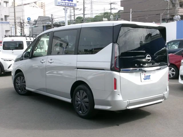 Nissan SERENA WG チェアキャブ photo 4