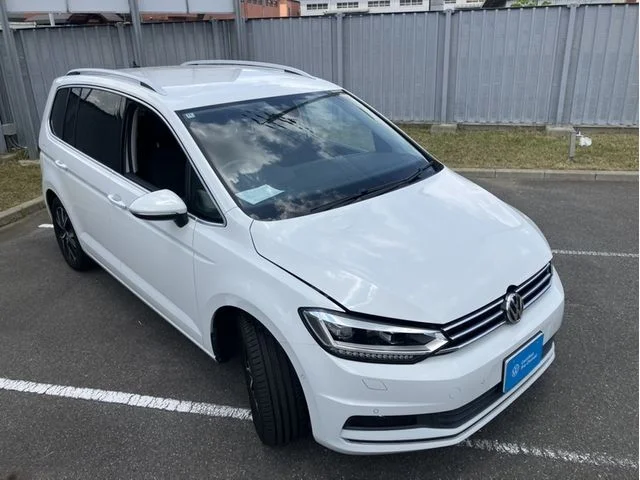 Volkswagen VOLKSWAGEN GOLF TOURAN TDI　ハイライン photo 4