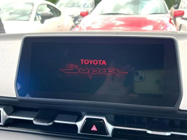 Toyota SUPRA SZ photo 3