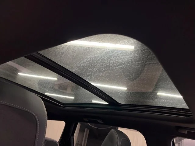 Peugeot PEUGEOT 5008 GT　ブルーHDi photo 4