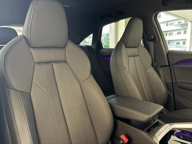 Audi AUDI Q5 SPORTBACK エディションワン photo 4