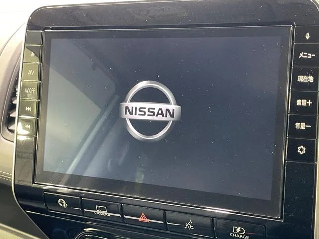 Nissan SERENA WG e−POWER　ハイウェイスター　V photo 3