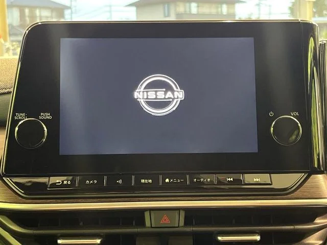 Nissan AURA G　レザーエディション photo 3