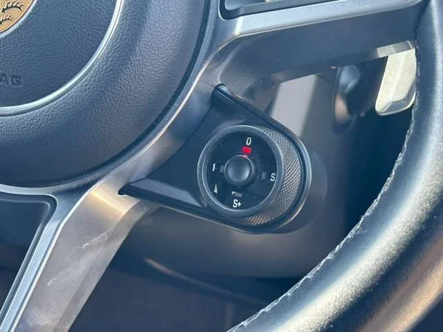 Porsche PORSCHE Macan ベースグレード photo 3