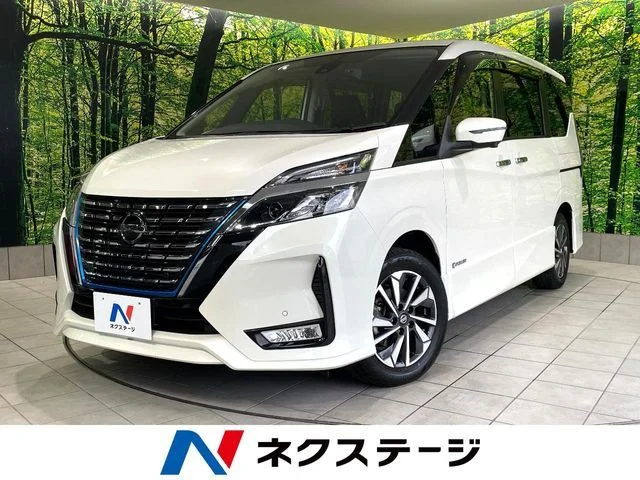 Nissan SERENA WG e−POWER　ハイウェイスター　V 2022