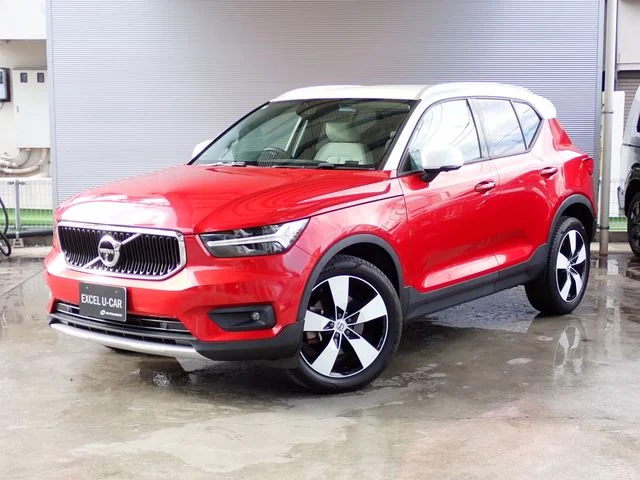 Volvo VOLVO XC40 T4　AWD　モメンタム 2020