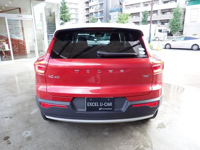Volvo VOLVO XC40 T4　AWD　モメンタム photo 4