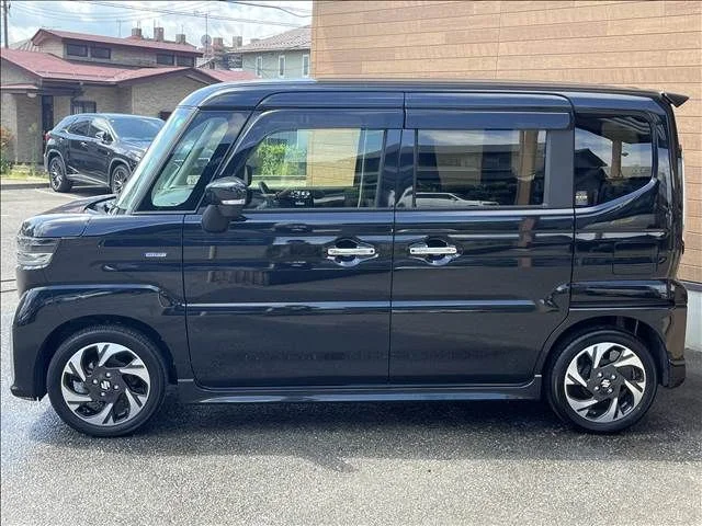 Suzuki Spacia custom ハイブリッドXS photo 2