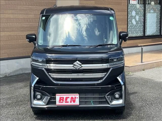 Suzuki Spacia custom ハイブリッドXS photo 3