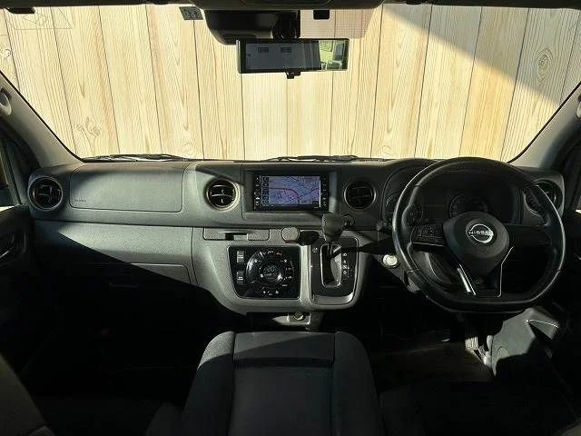 Nissan CARAVAN van 2WD グランドプレミアムGX　低床　ロング photo 2