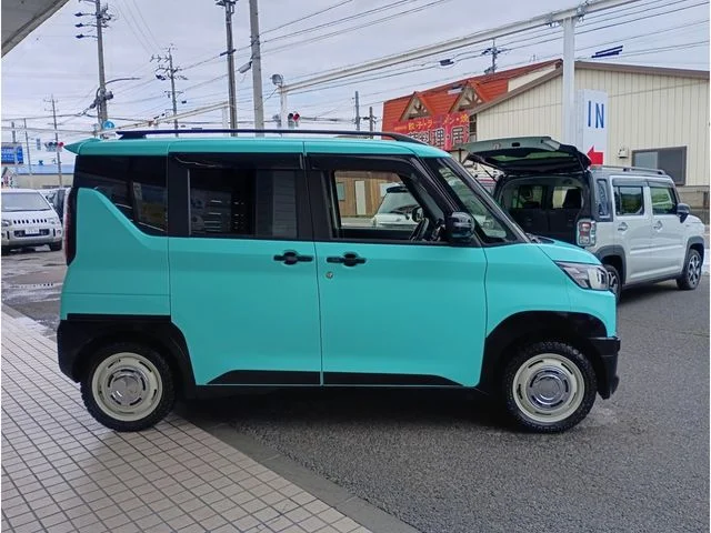 Mitsubishi DELICA MINI T　プレミアム photo 4