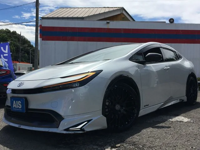 Toyota PRIUS 4WD Z photo 2