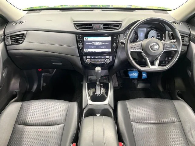Nissan X-TRAIL 4WD 20Xi photo 2