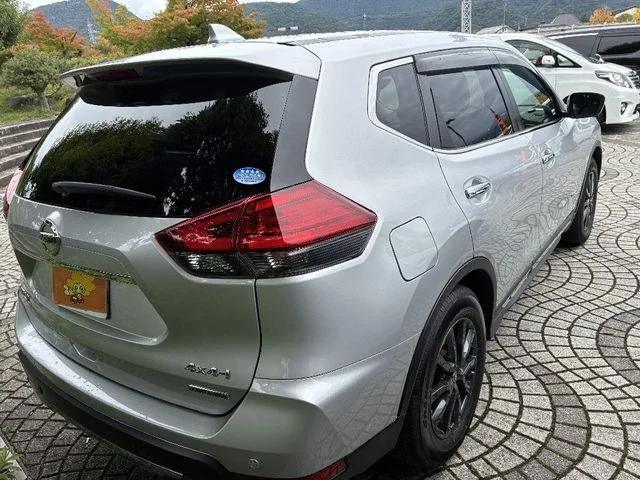 Nissan X-TRAIL HYBRID 4WD 20S photo 3